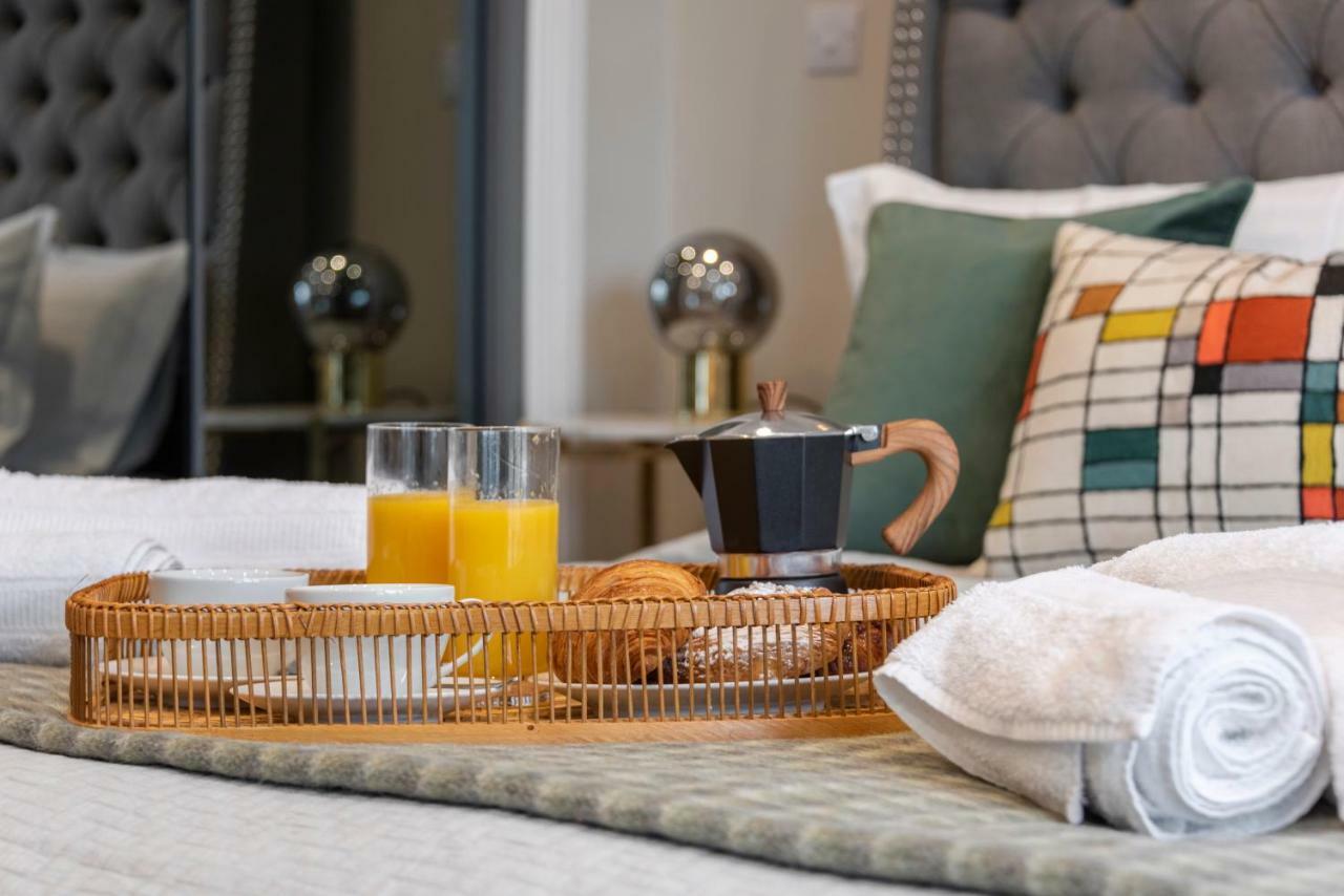 Superior Stays Luxury Apartments - Bath City Centre ภายนอก รูปภาพ