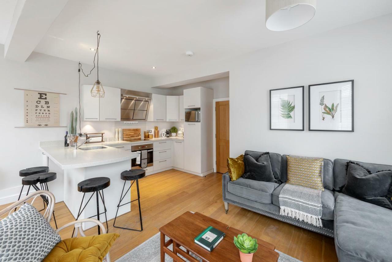 Superior Stays Luxury Apartments - Bath City Centre ภายนอก รูปภาพ
